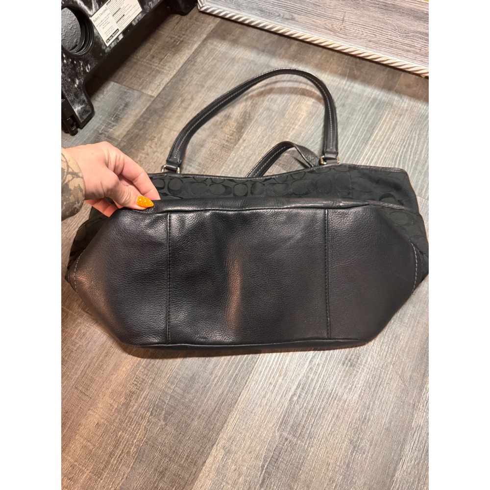 Coach Signature Black Canvas Leather Tote Shoulder Bag - Picture 6 of 9